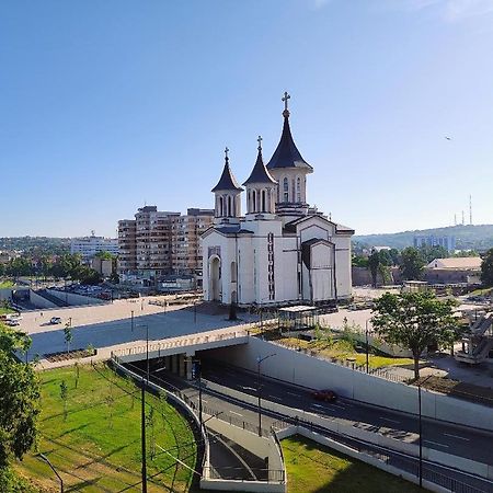 Central Cosy Apart Oradea Apartamento Exterior foto