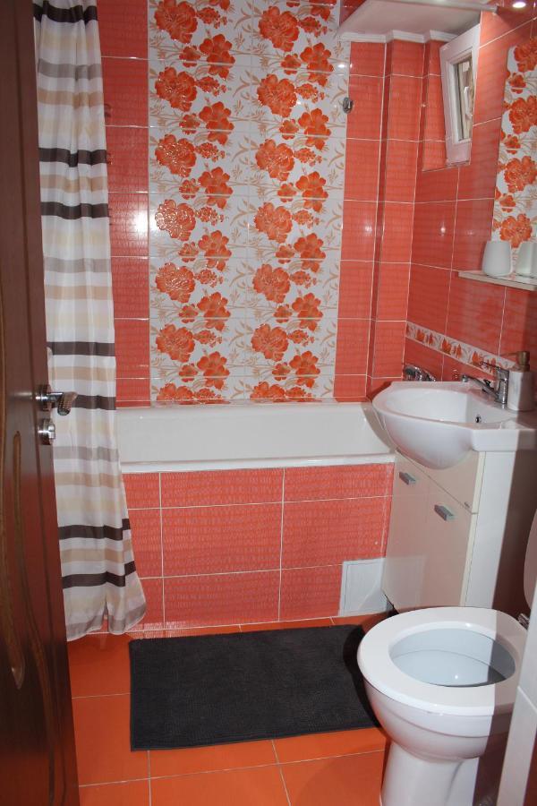 Central Cosy Apart Oradea Apartamento Exterior foto